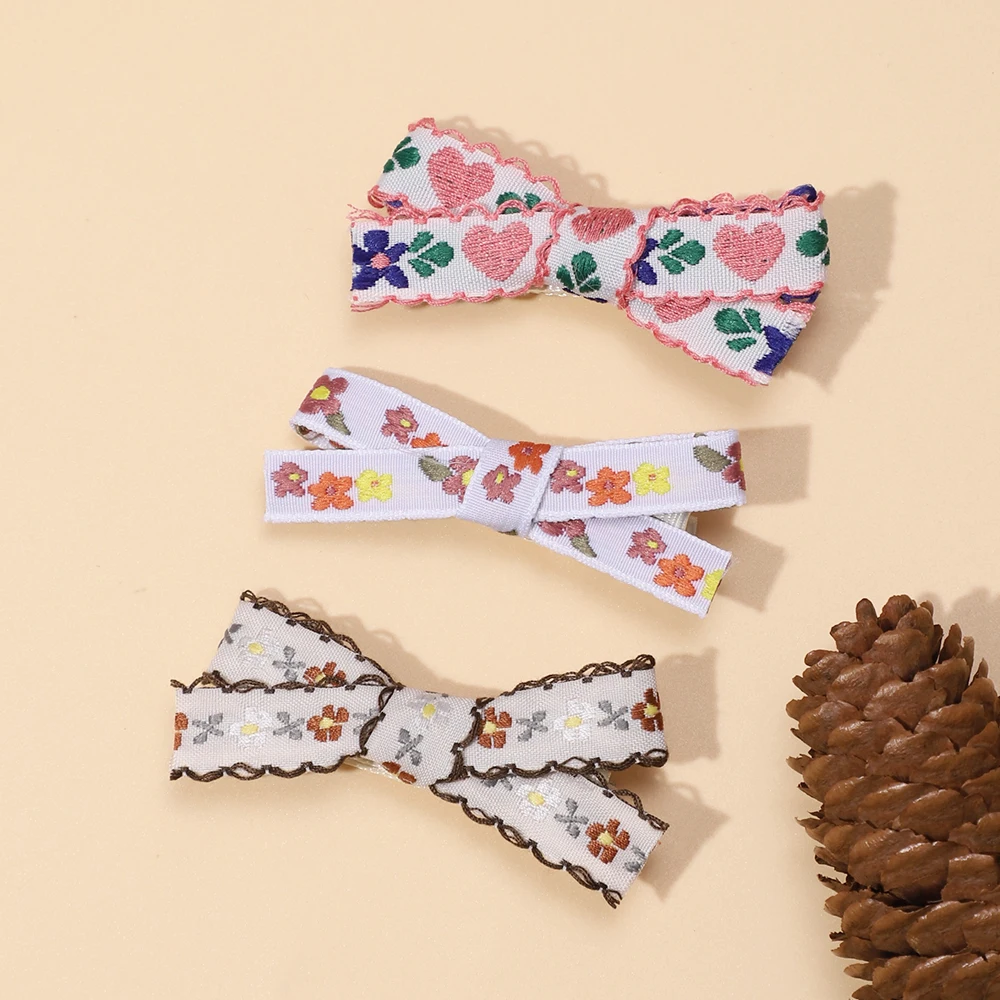 Lace Trimming Hair Clips for Newborn Baby Girl Hair Accessories Hair Pin Hair Bows Girl Baby Accesories Embroider Floral Clips