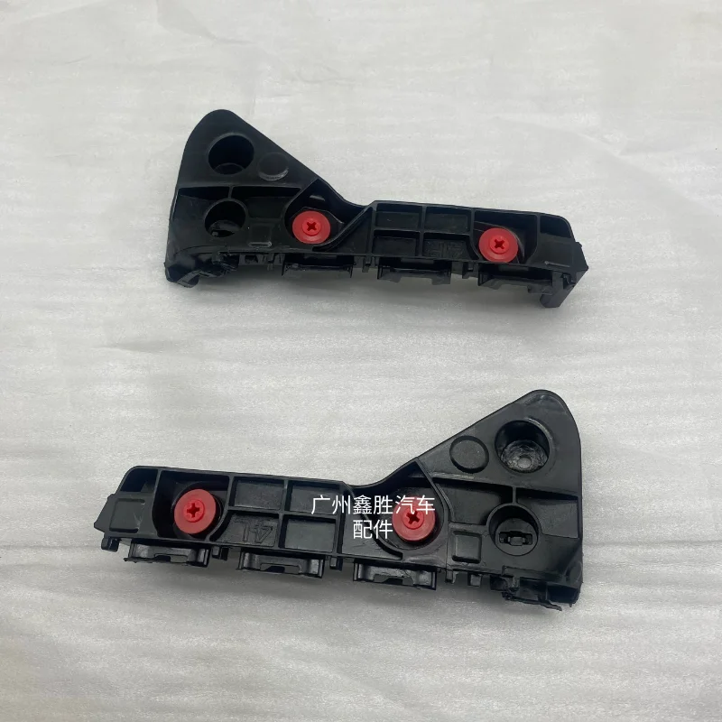 

1pc For TOYOTA HILUX REVO ROCCO Front Bumper Bracket Carabiner