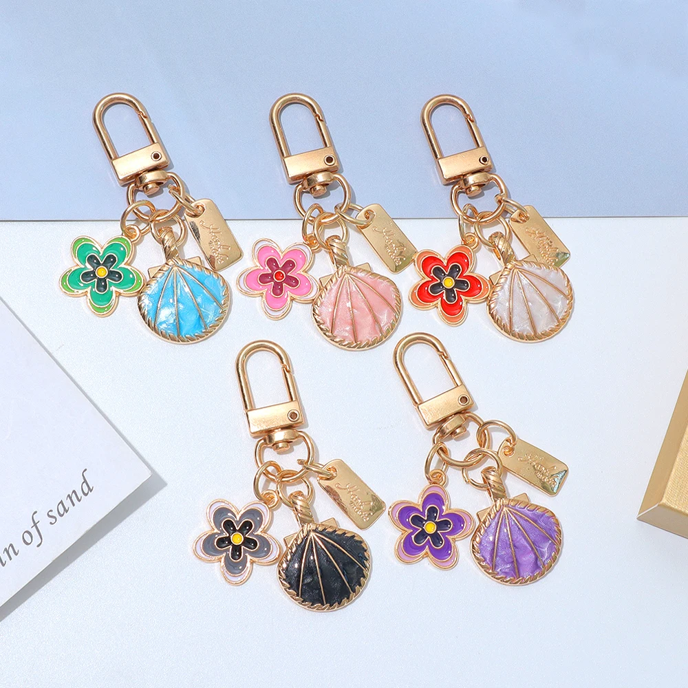 Fashion Multicolor Conch Flower Keychain Letter Tag Metal Key Ring for Women Girls Car Handbag Phone Earphone Case Pendant Gifts