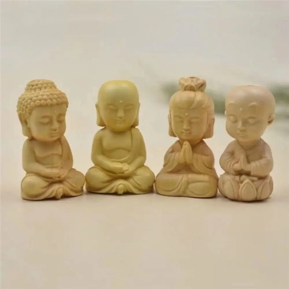 Statua di Buddha in legno bosso cinese intagliato muslimy Little Monk figurine Home Decor Car Ornament