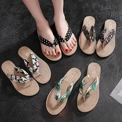 Woven Beach Flip-flops Soft Bottom Slippers Summer Non-slip Flat Outdoor Simple Bohemian Slippers Ladies Indoor Bathroom Shoes