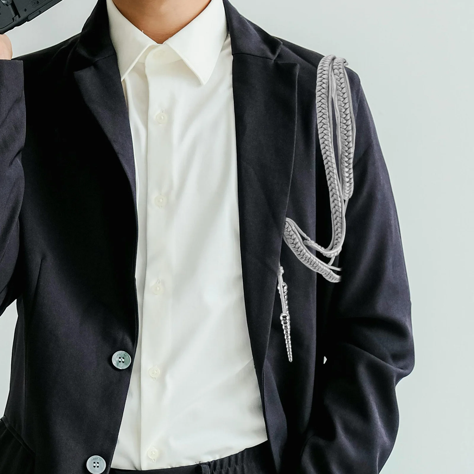 

Professional Uniform Shoulder Cord Decorative Aiguillette for Stage Ceremony Military Style Epaulette Braided Grey Chain