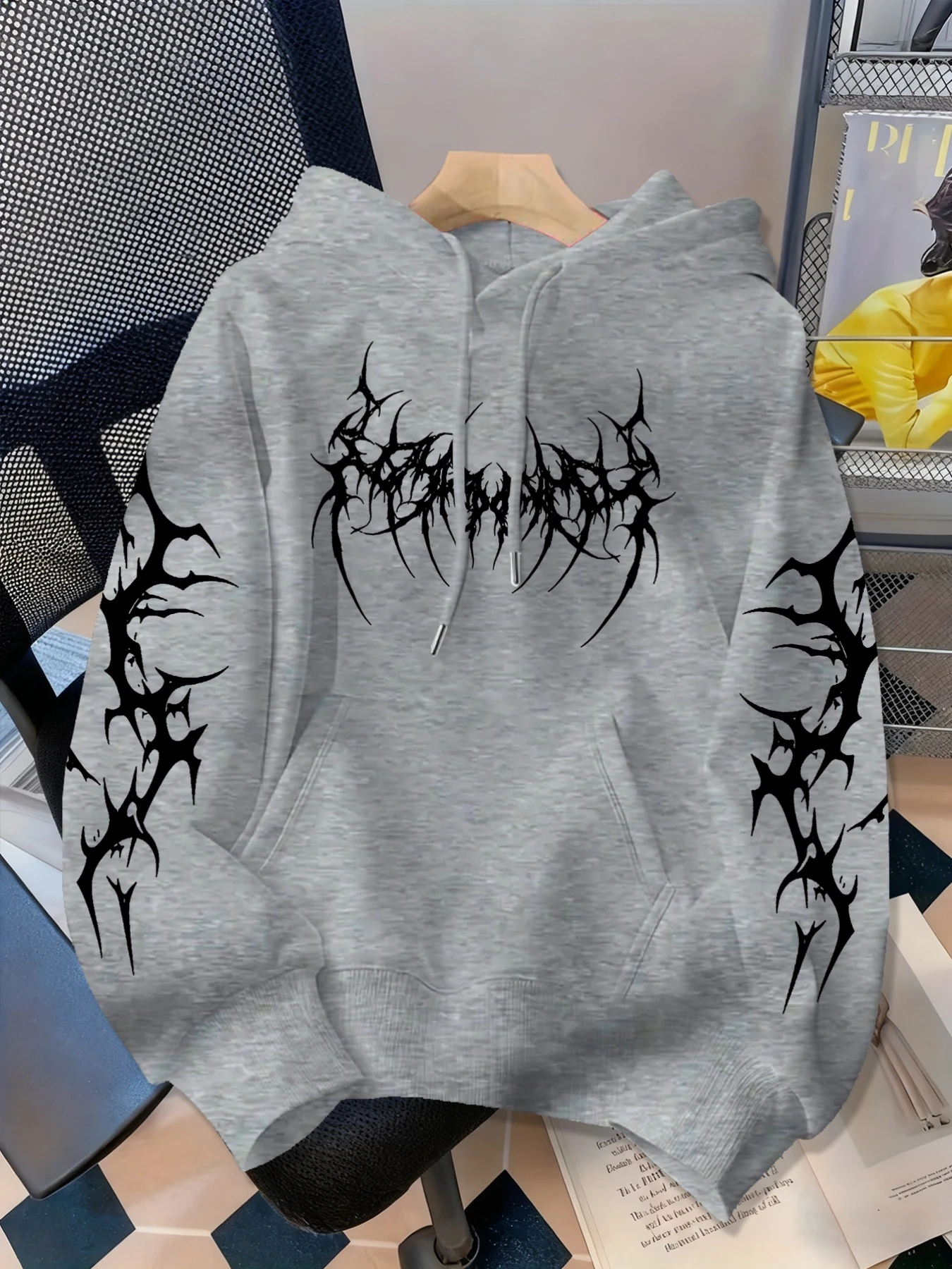 New Autumn And Winter Trendy Hoodie with Extended Sleeves, Featuring Dark Gothic Y2 Punk Style Prints And a High-End Feel