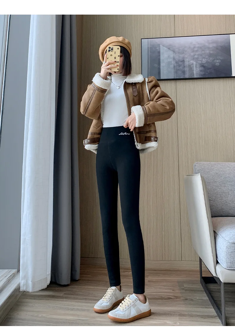 Plus Size hoch taillierte, mit Fleece gefütterte Leggings für Damen, wolkenartige, weiche Thermohose, Winter, verdickte warme Baumwollhose, alleine tragen – Detail 12