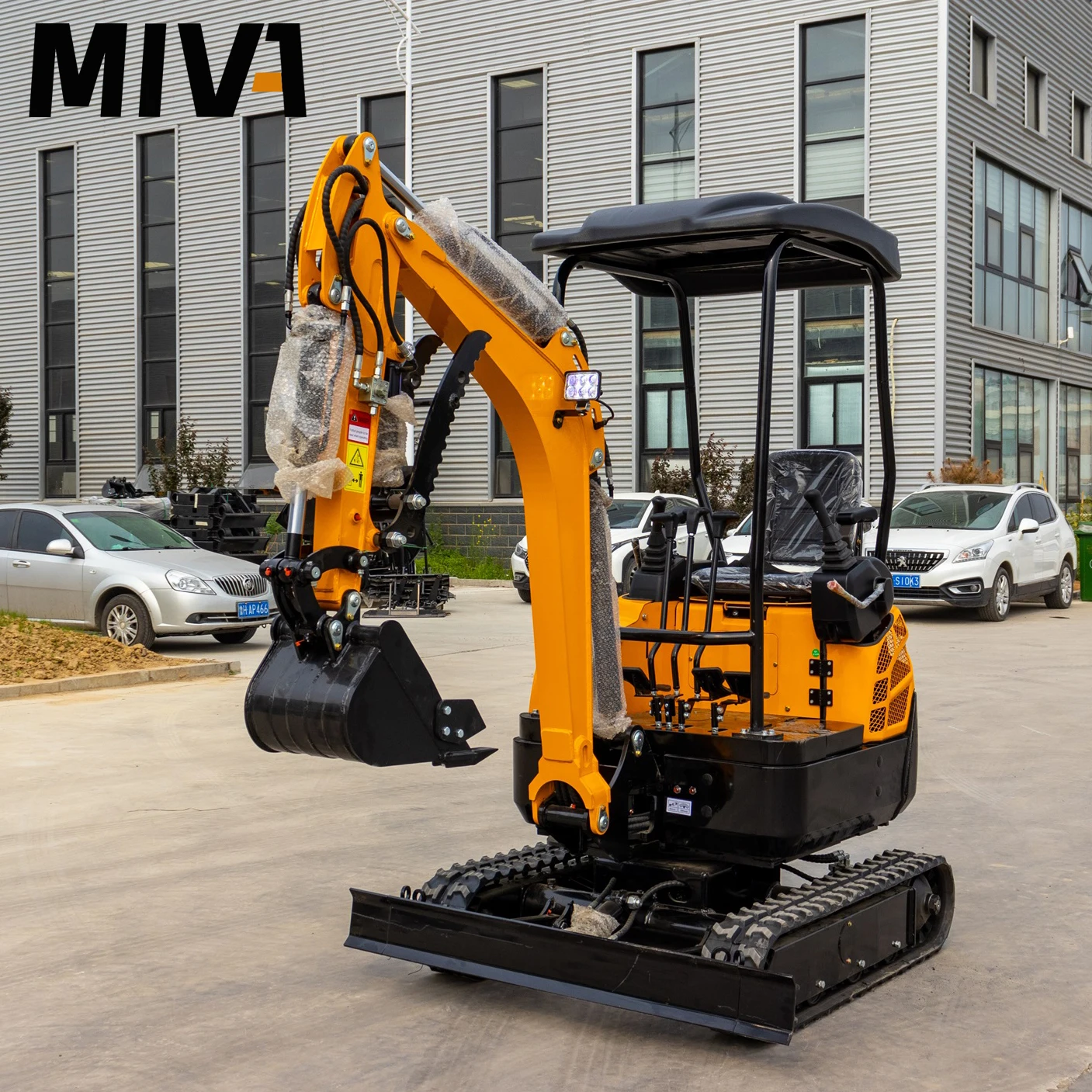 High Quality Hydraulic 1800kg Mini Excavator Crawler EPA Reliable Small Digger 1.8ton Mini Excavator Custom Sale