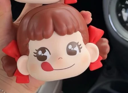 Funism Fujiya Peko Little World Qface Blind Box Mini Bean Figuur Schattige verzamelpop Perifere cadeau