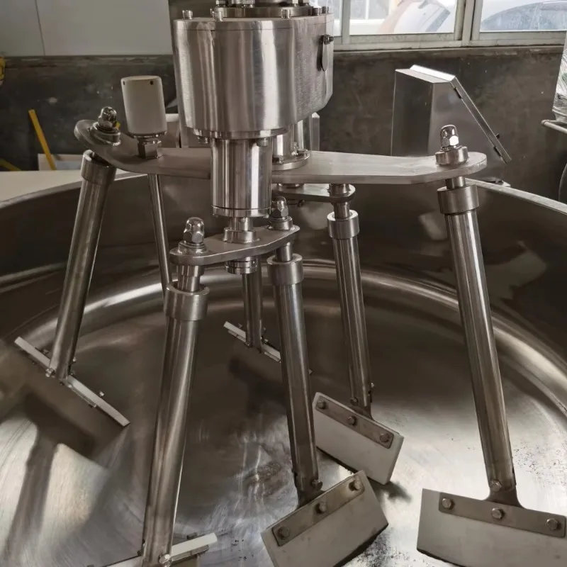 ماكينة طهي الكواكب الأوتوماتيكية سعة 650 لترًا - وعاء سترة تسخين كهربائي بخار الغاز مع خلاط متعدد المخالب