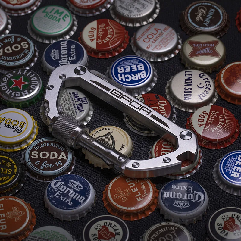 Multi Functional Combination Outdoor Portable EDC Quick Hanging Self-defense Titanium Alloy Mountain Buckle Cutting Tool