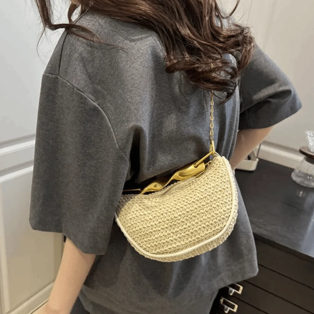 Simple Bohemian Half-Moon Weave Bag Gold Handle Hollowed Out Straw Shoulder Bag Large Capacity Handbag Beach Bag Messenger Bags