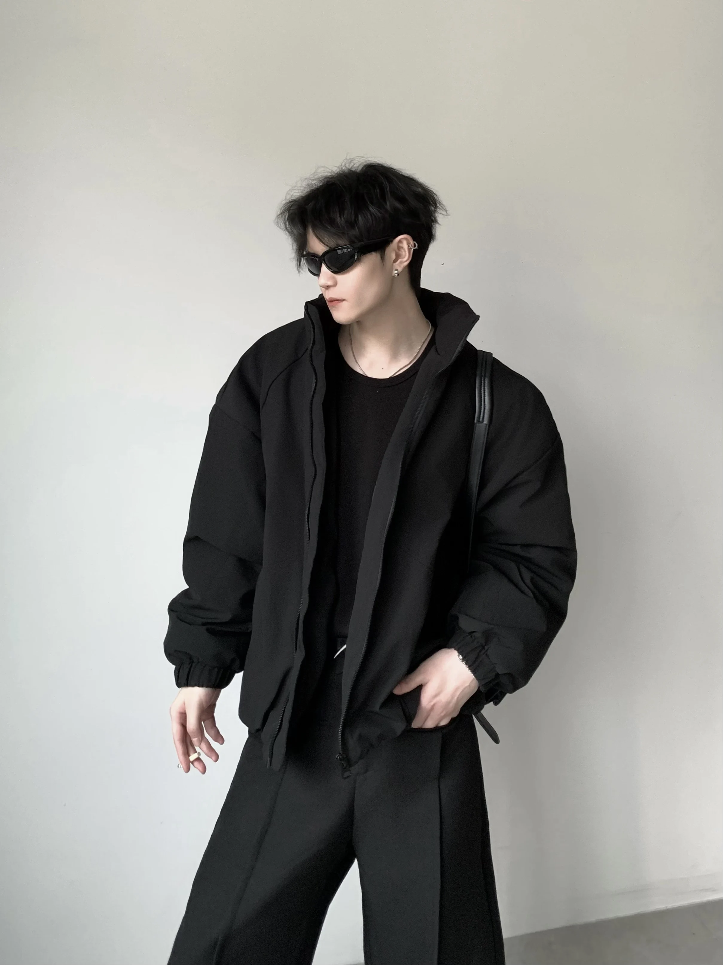 الرجال 2025 شتاء جديد النمط الأمريكي الوقوف طوق الطيران سترة أسفل معاطف الرجال الدافئة سميكة بسيطة تنوعا بلون جاكيتات #2