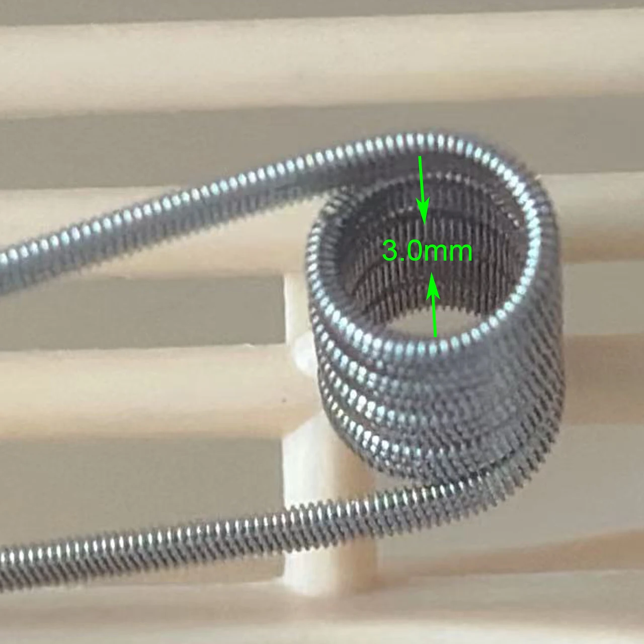Wholesale 100/50-Piece Set 3.0mm Hole Replace Metal Tube Spiral Tool Springs with 1/2/3/4 Wires Inside Coil