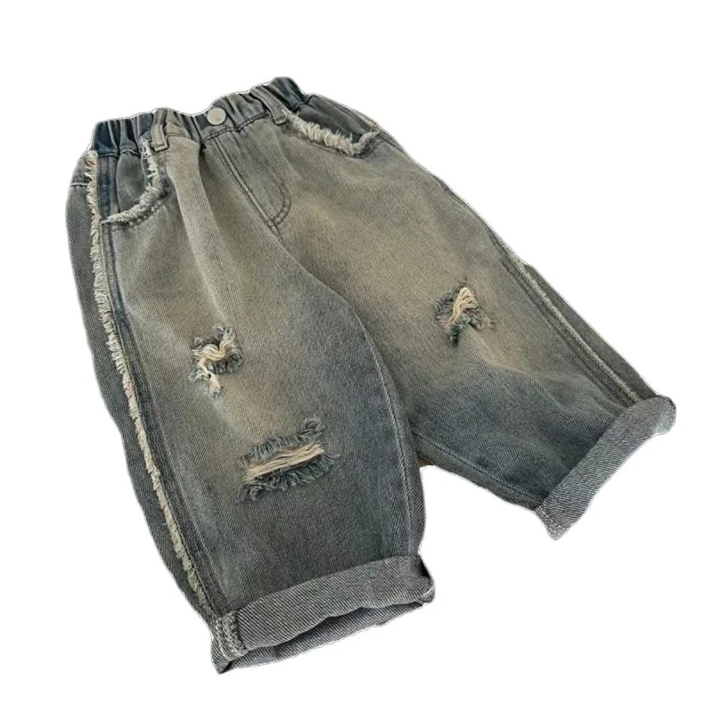 소년 복고풍 찢어진 청바지 2025 신제품, 저렴하고 고품질, 멋지고 2-8세 소년이 캐주얼 바지를 입는 데 적합