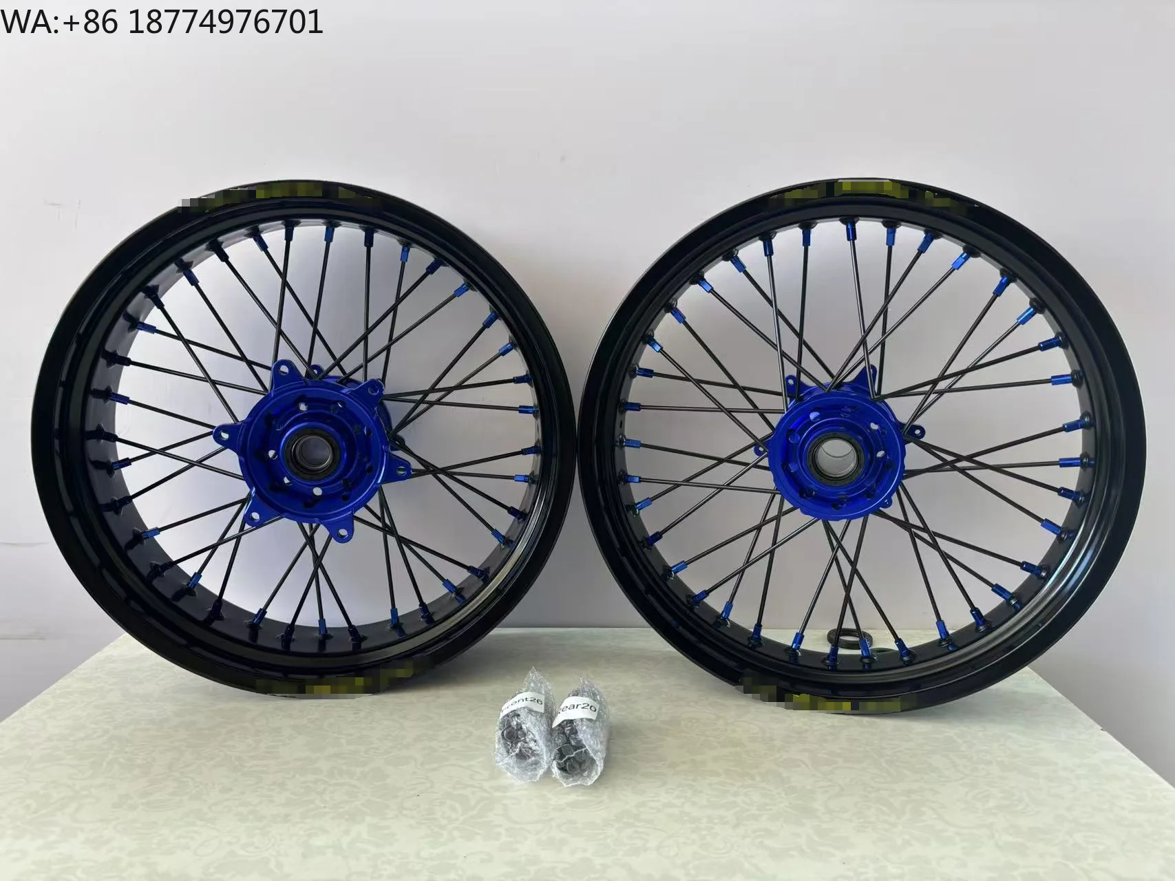 

Spot New Products Supermoto Wheel Forged Motorcycle Spokes and Nipples Wheels CNC Hubs