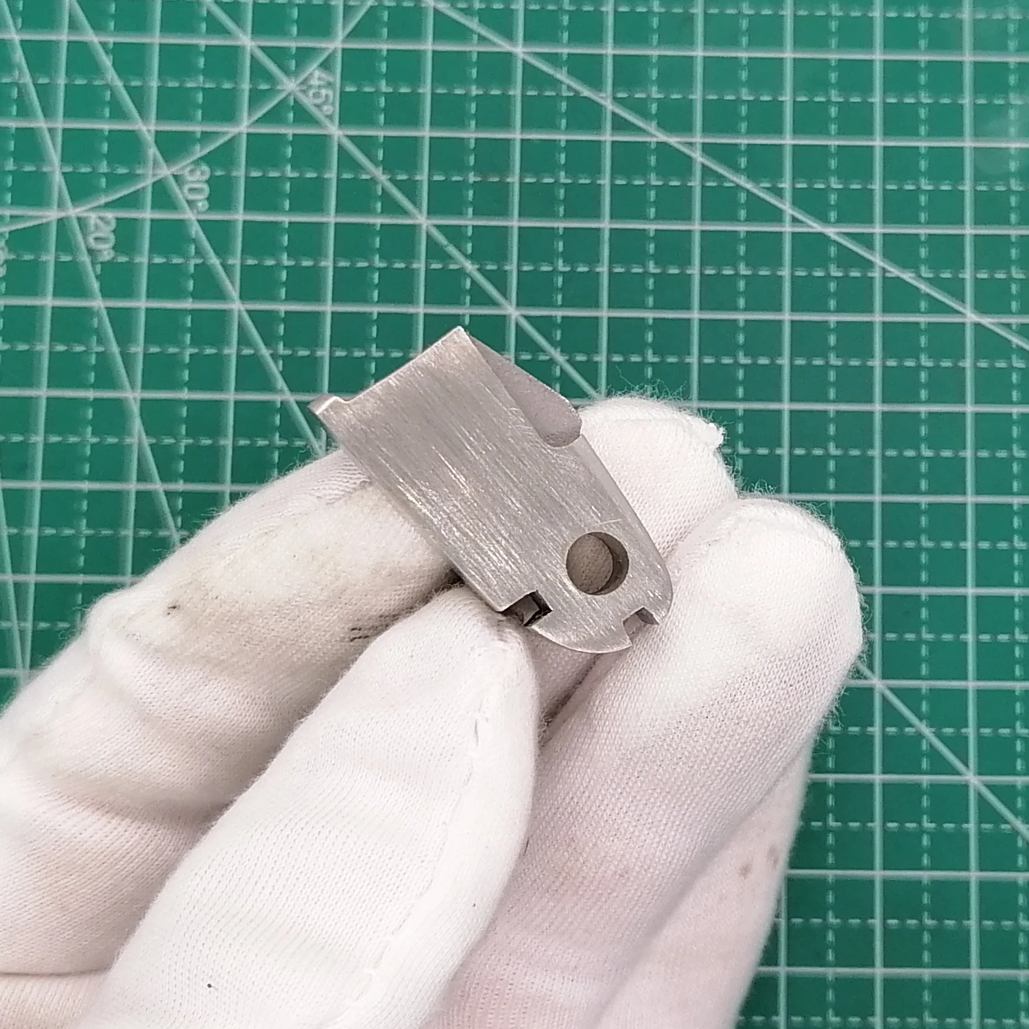 portapunte-per-cacciavite-da-635-mm-in-acciaio-inossidabile-su-misura-per-la-modifica-della-surge-leatherman