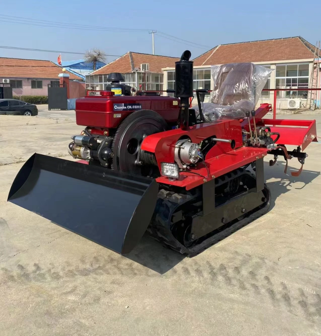 Multifunctionele Crawler Microhelmstok Zelfrijdende Roterende Helmstok Die Klein Landbouwveld Dumpt