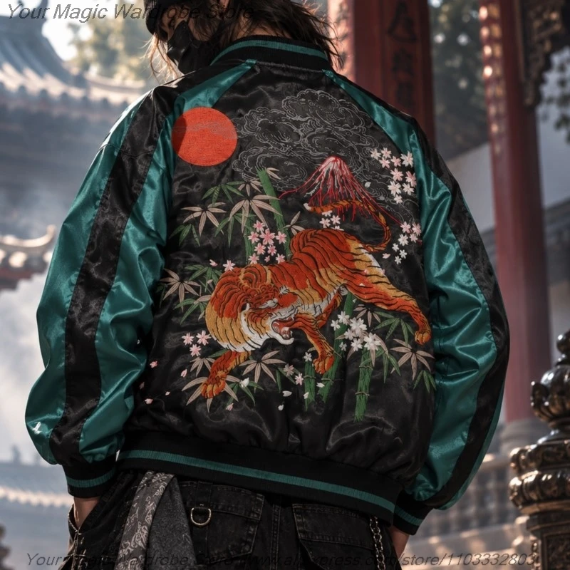 Asian Japanese Sukajan Style Embroidered Souvenir Jacket Outerwear Coat  Embroidery Yokosuka Men's Baseball Uniforms for Couples