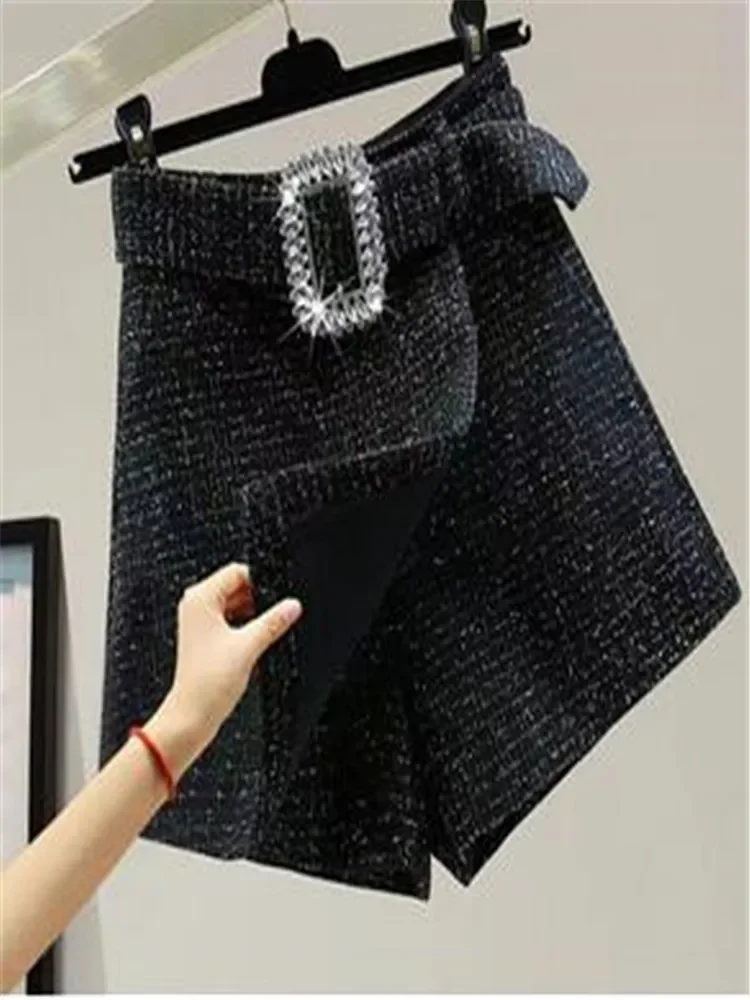 New High Waist Tweed Shorts Women Casual Loose Ladies Fashion Spring Autumn Slim Button Shorts All-match