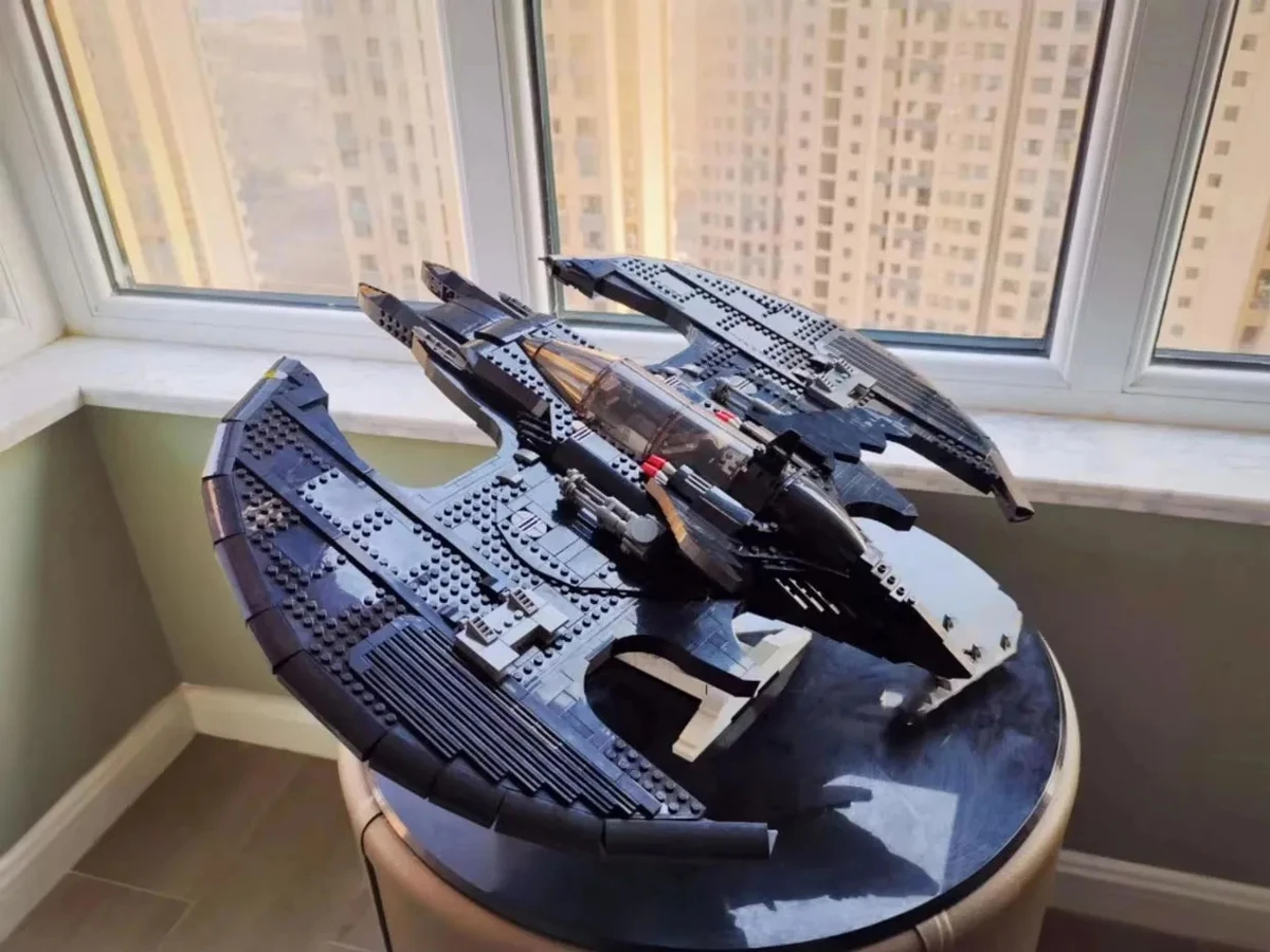 

new Black fighter, large fighter, flying machine, toy model, l, difficult assembling building blocks, gift toys for boys