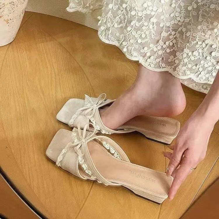 

Women's Bow Low Heel Slippers, Chunky Heel, Square Toe, Lace-Trim, Stunning Sandals, 2026 Summer New Women's Style