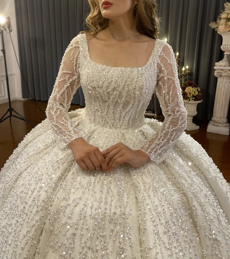 Luxury Sparkly Ball Gown Wedding Dress Long Sleeves Beaded Lace Bridal Gown Sweetheart Neck Court Train Vestidos De Novia