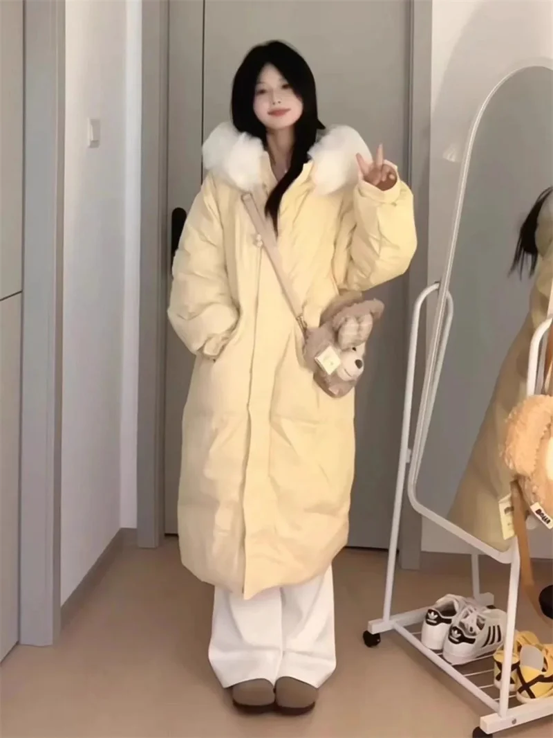 モユ コットンジャケット 帽子付きフード 2025年冬新作 ファーカラー ミディアムロング 厚手コットンジャケット 膝丈コットンジャケット ﻿