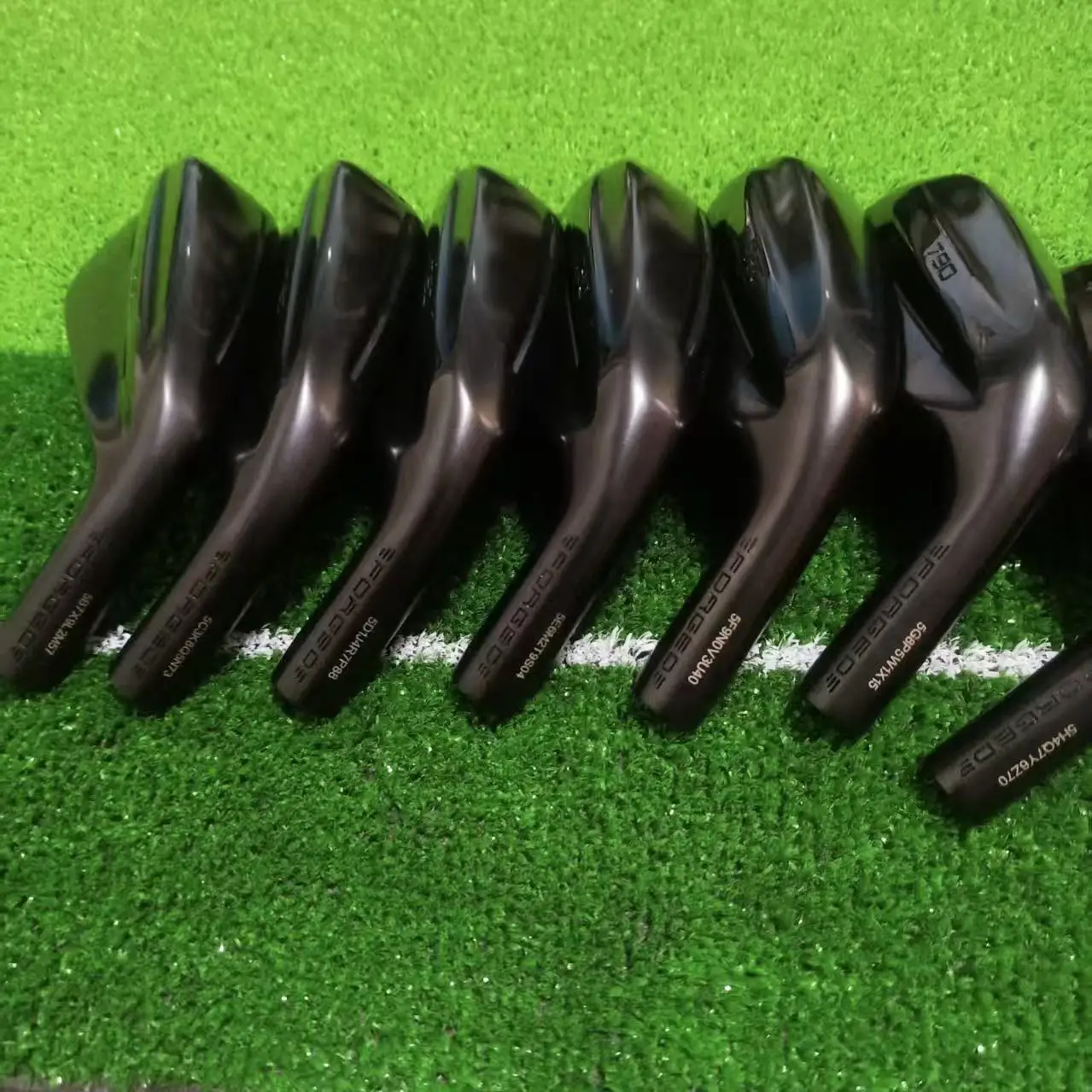 2025 نادي الجولف الجديد للرجال الجيل الخامس 790 مجموعة مكاوي سوداء (456789P) R/s عمود مرن من الفولاذ/الجرافيت مع غطاء علوي #1