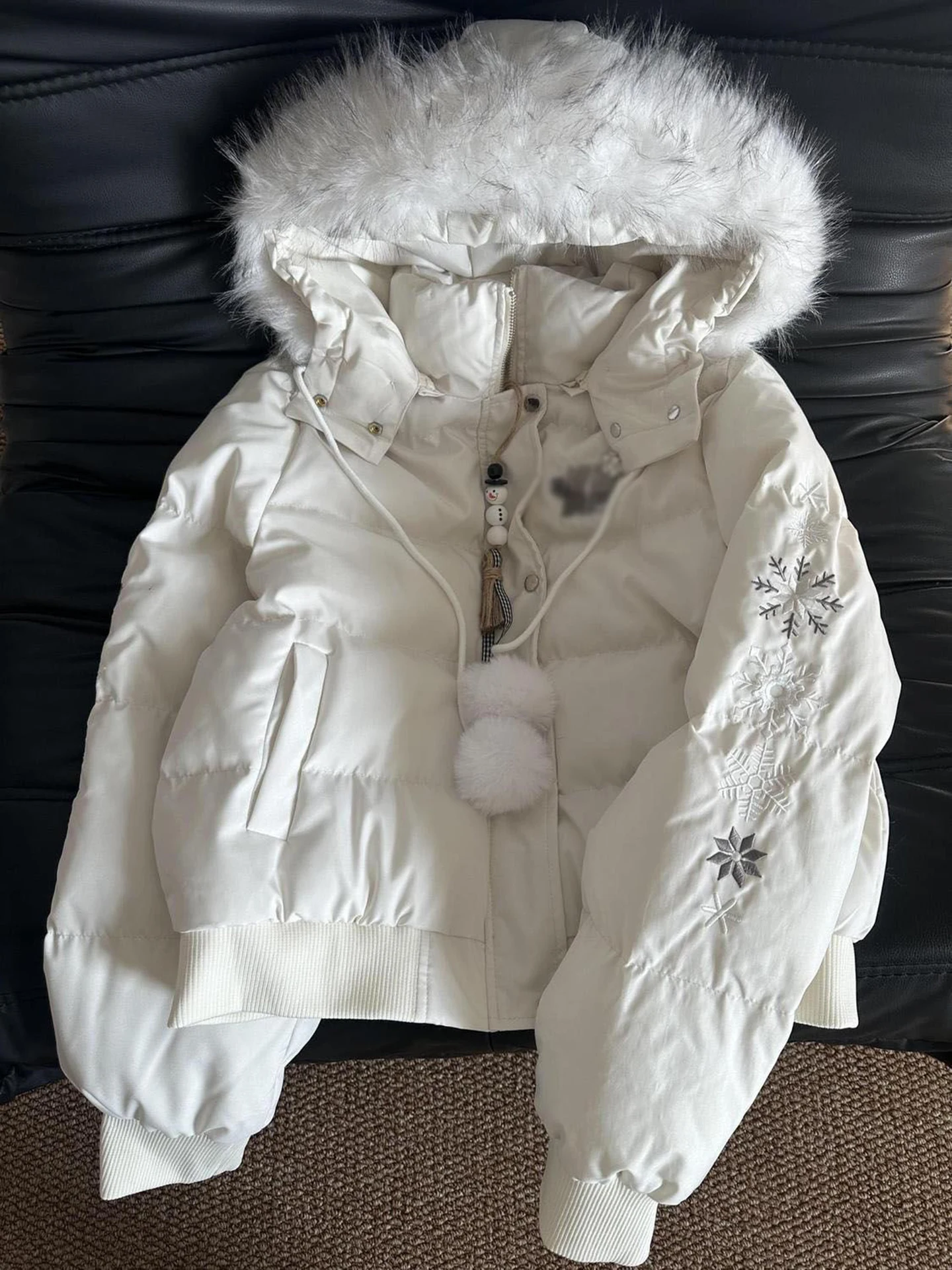 

Женское зимнее утепленное пальто с капюшоном в стиле ретро, с меховым воротником «снежинка» или хлопковой подкладкой, свободного кроя, в корейском стиле