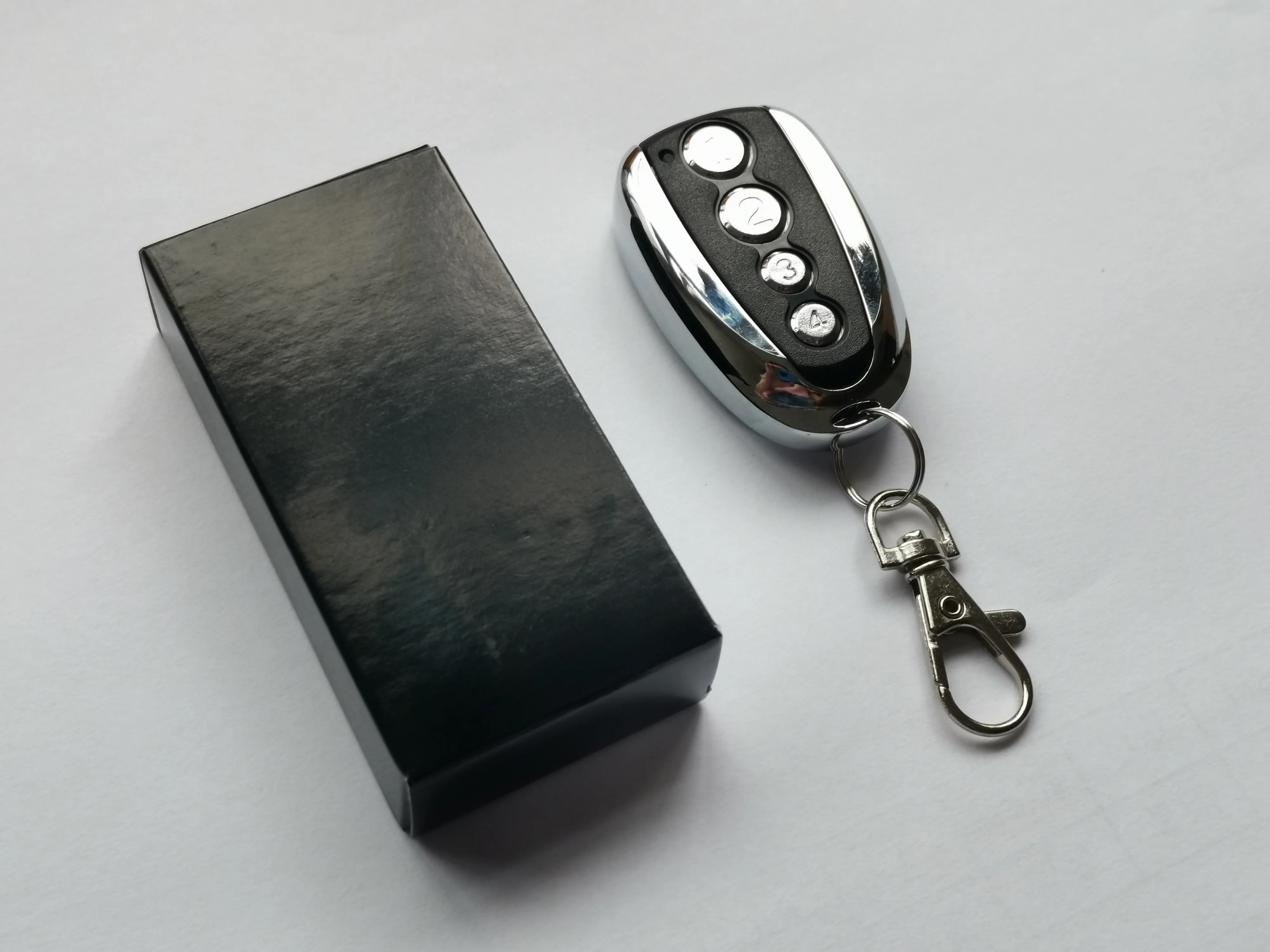 

50PCS Doorworks DC800N/DC 1200N Roller Door Garage/Gate Compatible Remote Control