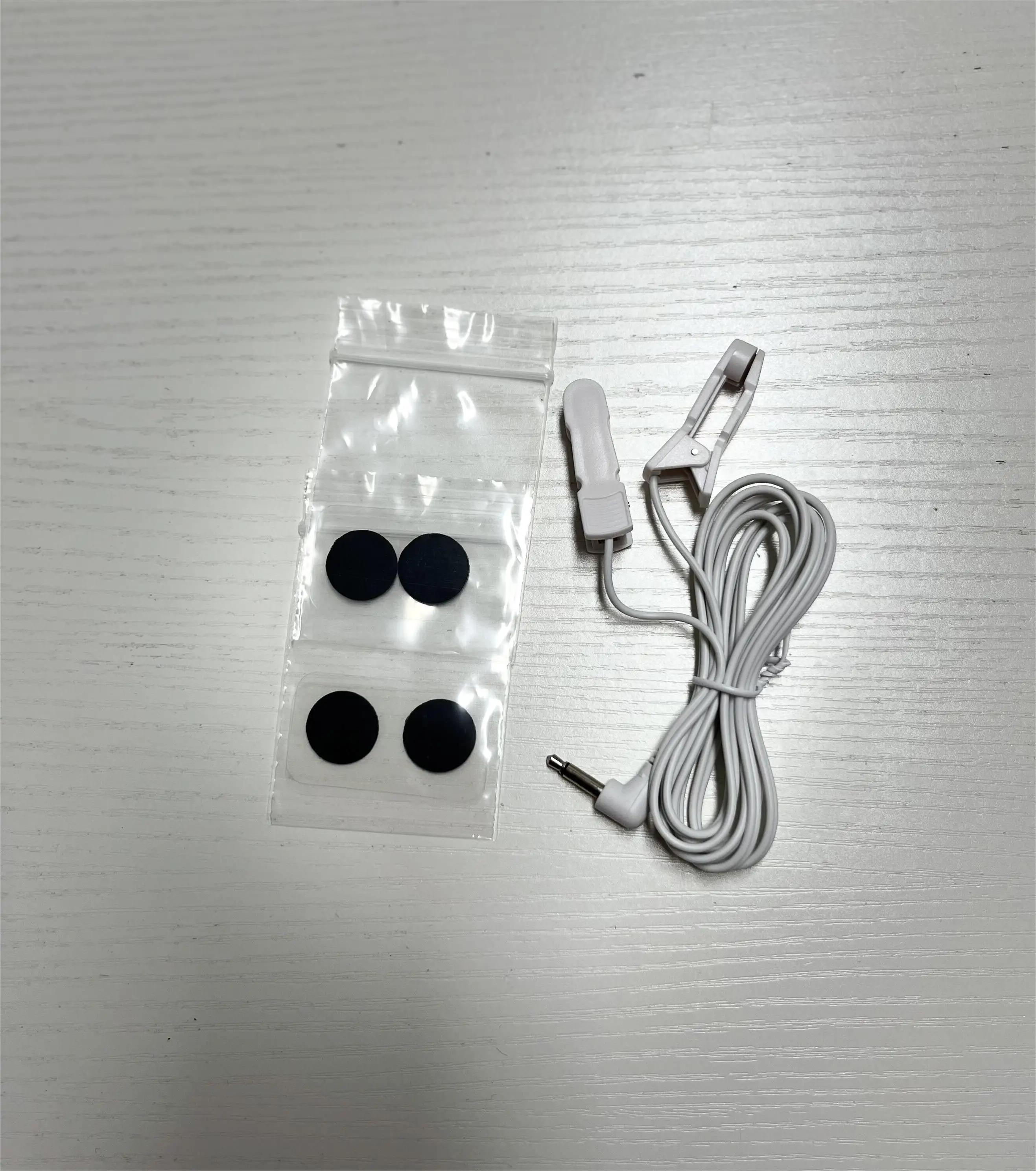 Insomnia Treatment Instrument Ear Wire Ear Clip Electrode Sheet