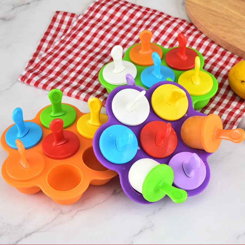 7-color Creative Ice Cream Mold with Lid DIY Colorless Odorless Homemade Ice-Cream Mold Ice Cream and Ice Cube Tray Molds