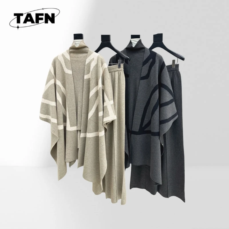 

Мягкий женский свитер из смеси кашемира, роскошно удобный на осень и зиму. Удобный и идеально подходит для слоя AJ2913.