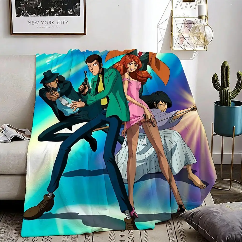 

Lupin the Third anime Throw Lightweight 240g Flannel Blanket Soft Skin-friendly for Summer Cooling