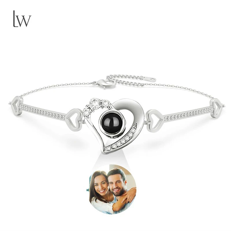 

Custom Photo Bracelet Personalized Heart Photo Projection Bracelet with Picture Bracelet Diamond Memorial Jewelry for Women