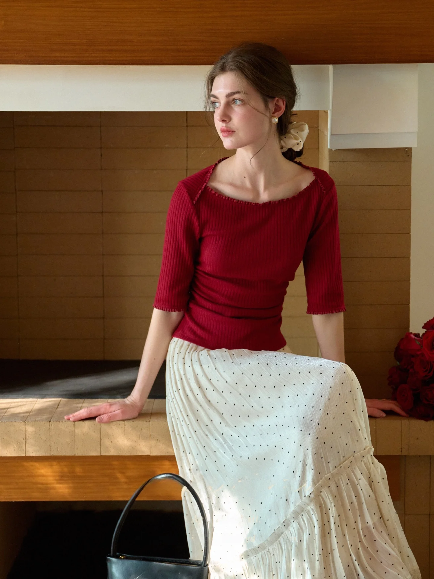 

Женская приталенная футболка SimpleRetro с коротким рукавом, вязаная, красная, из мягкой смесовой ткани, весенняя, повседневная