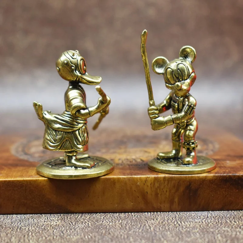 Solid Brass Animated Mickey Donald Duck Home Decor Desktop Fish Tank Landscaping Decoration Car Ornament