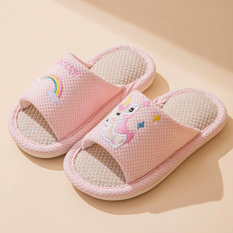 Kinder Indoor Home Schuhe Einhorn Frühling 2026 Anti-rutschig Cartoon Hausschuhe Leinen Boden Atmungsaktive Mädchen Jungen Hausschuhe – Detail 6