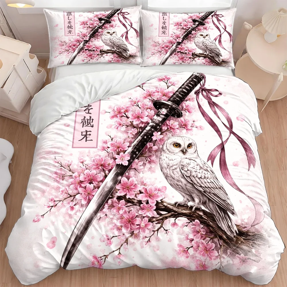 3Pc Japanese-Style Cherry Blossom Samurai Sword Owl Duvet Cover Set, Three-Piece Bedding Set (1*Duvet Cover + 2*Pillowcases), Suitable for All Seasons, Machine Washable, Invisible Zipper Design, Large Double Bed Cover Set, Suitable for Home, Dormitory, Master Bedroom, Guest Room, Ins-Style Japanese Floral and Animal Pattern Bedding, Specially Designed for Comfort and Skin-Friendly Bedding Sets, Bedroom Decoration and Sleep-Enhancing Items, 2D Flat Print