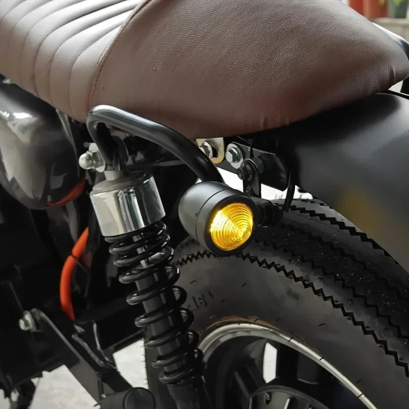 Luyuan MotorcycleFactory Price CG 125 Vintage Style 5000W Motor 50Ah Lithium Battery Electric Motorcycle with Disc Brakes