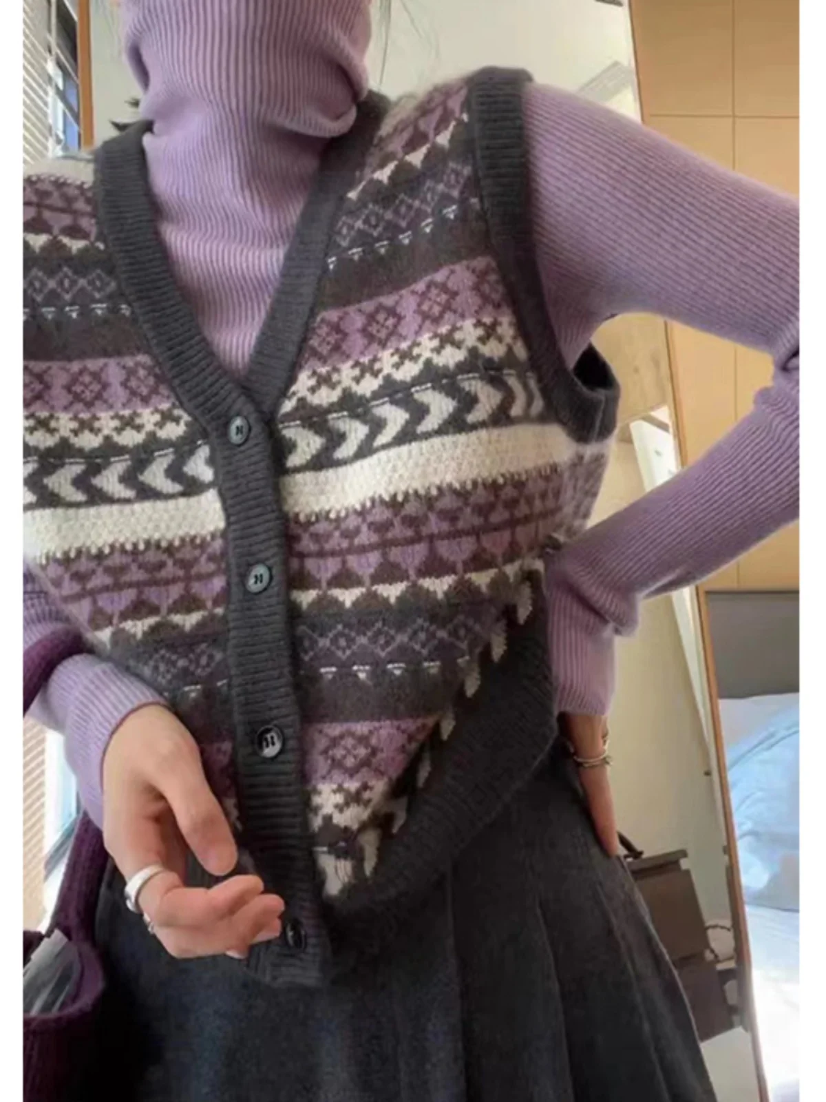 เสื้อกั๊กไหมพรมถักลายวีเนื้อนุ่มสไตล์เกาหลีสำหรับผู้หญิง แฟชั่นฤดูใบไม้ร่วงฤดูหนาว สไตล์เรโทร ลาย Fair Isle แบบคลุมไหล่