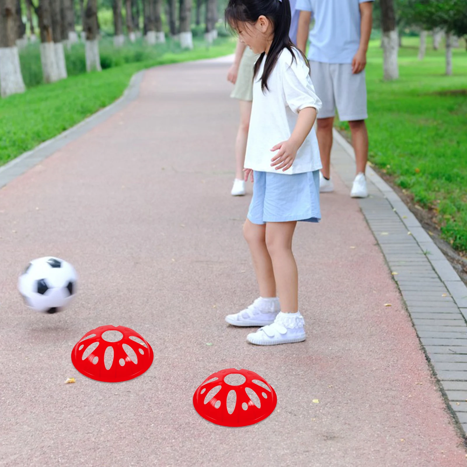

4pcs Football Training Cones Discs Sport Agility Obstacle Markers Soccer Practice Equipment PE Durable Stackable for Sports
