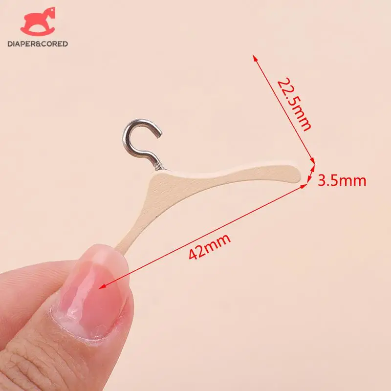 1:12 Dollhouse Miniture Coat Hanger Simulation Bedroom Furniture Decoration Dolls Accessories Kids Pretend Play Toys