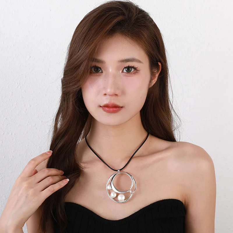 قلادة قصيرة للأزياء الأوروبية والأمريكية الجديدة قلادة شعبية هندسية قصيرة URL نحى بسيطة المرأة Je #2