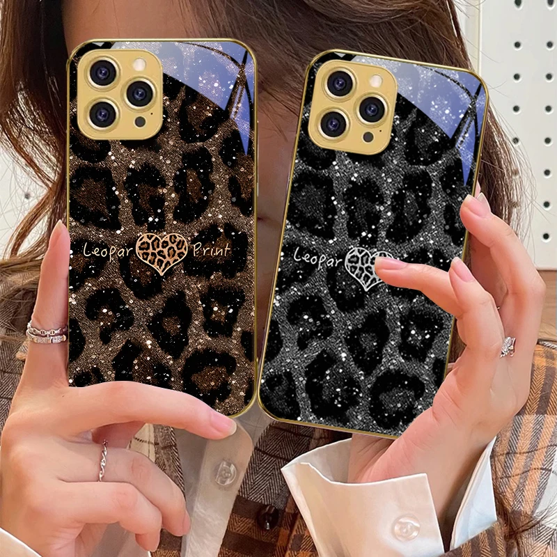 

Leopard Spotted Love Green For IPhone 16 Pro Max 15 P Ro 14 13 Plus 12 Mini 11Pro Max XS Max XR Golden Tempered Glass Phone Case