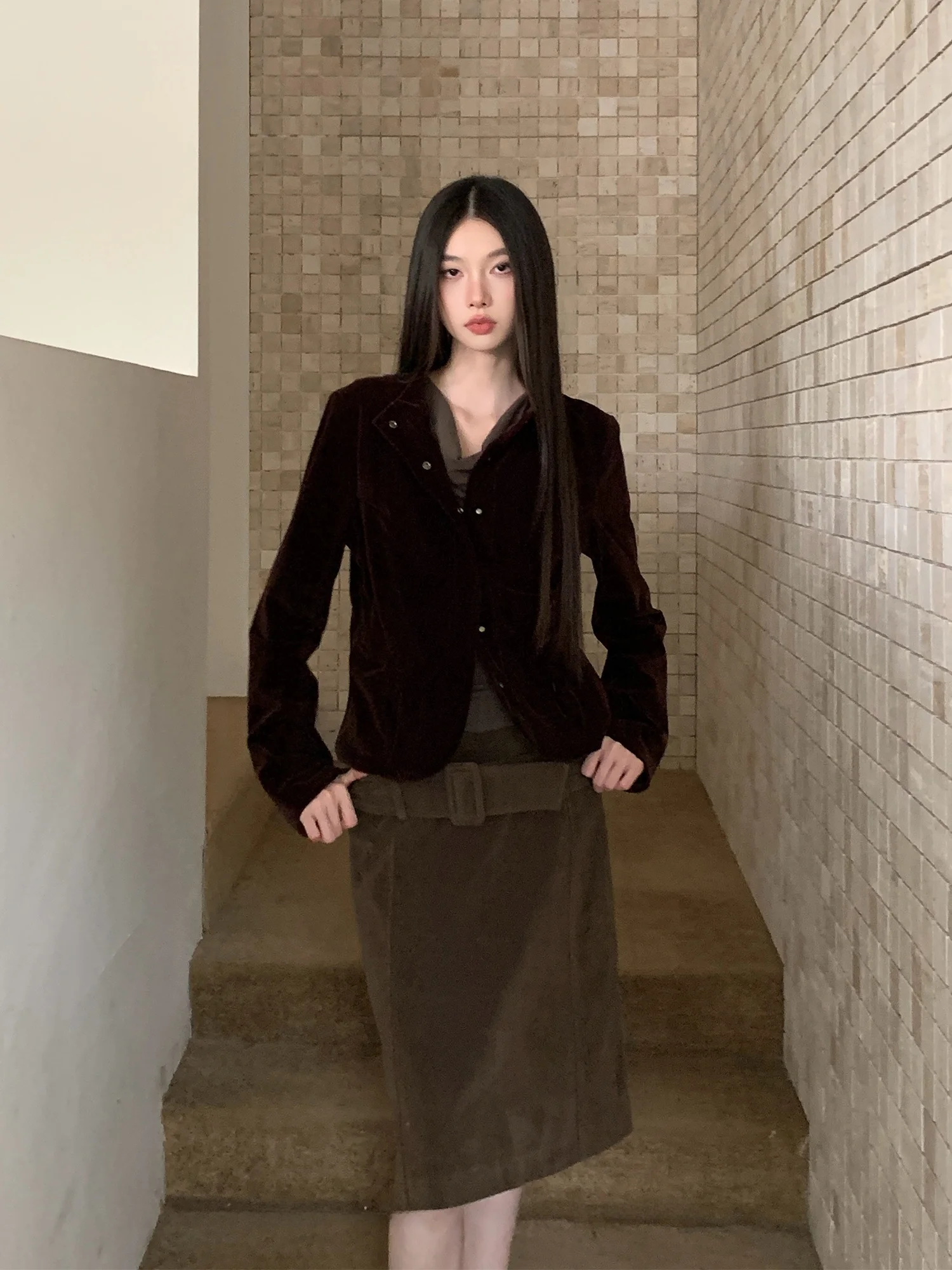 

Женская утепленная куртка MOXI из вельвета с 3D-дизайном, маленьким воротником-стойкой, приталенного кроя, повседневная, с длинными рукавами, из полиэстера