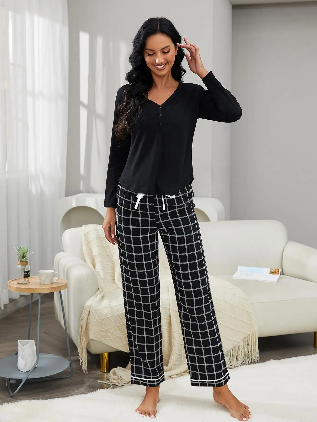 Solid Black Top&Plaid Pants Women\'s Pajamas Set 2 Pieces Long Sleeve V Neck Front Button Pullover With Trousers Sleepwear Suit