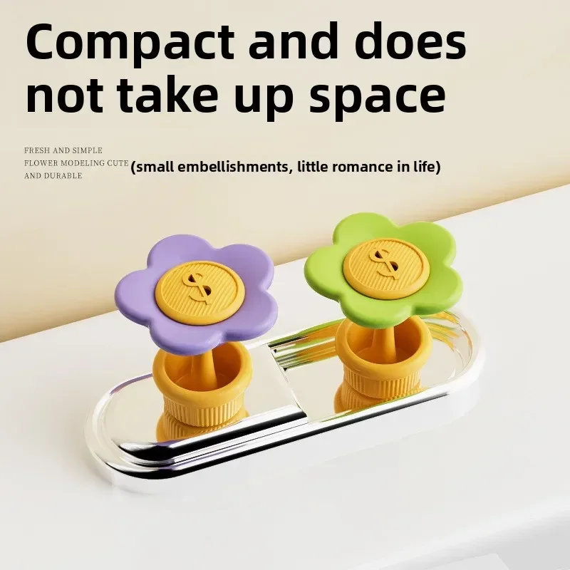 

Cute Floral Toilet Plunger with Aromatherapy Pad Long Nails Friendly Creative Flushing Aid for Toilet Tank