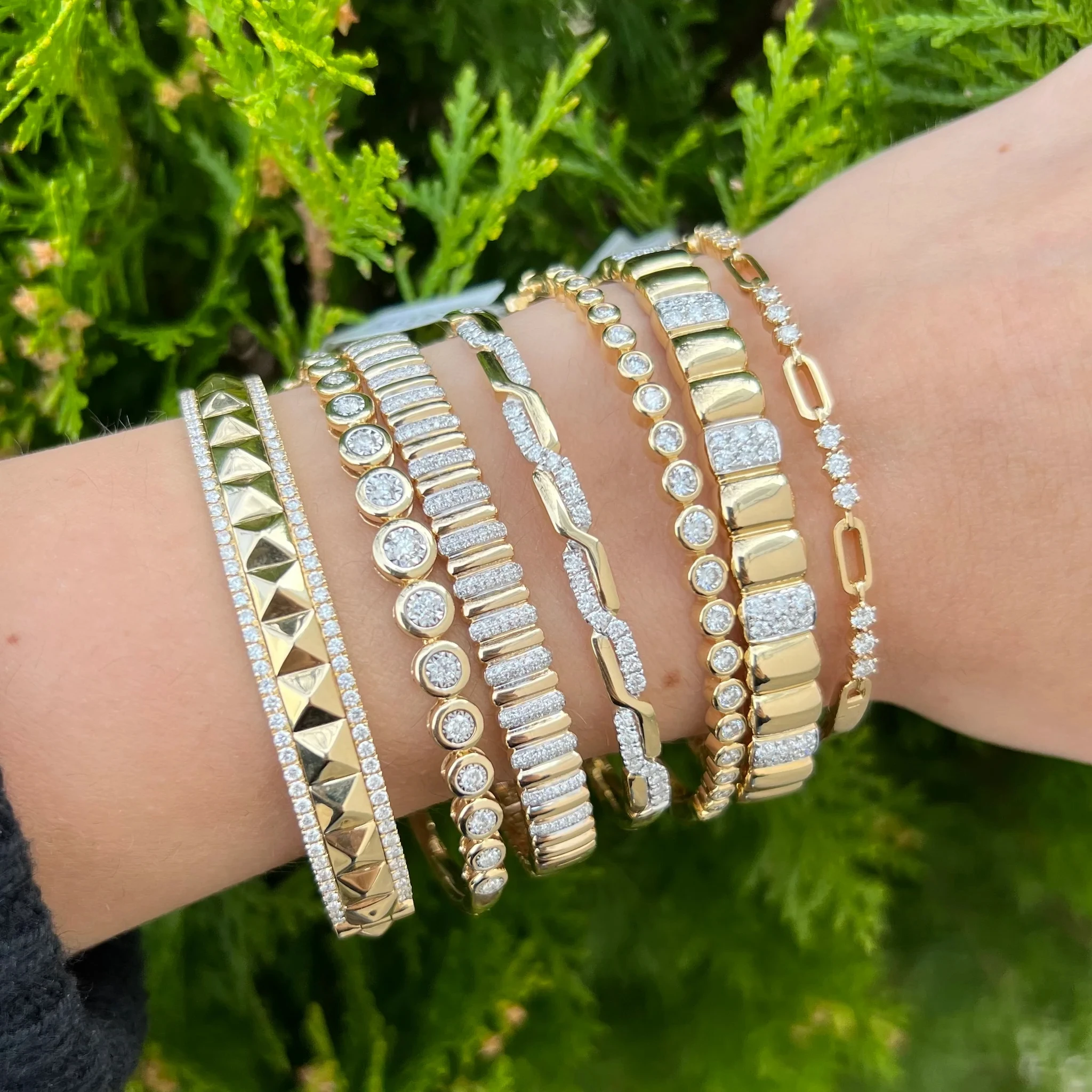 Two Tone Gold Color Geometric Sparking 5A CZ Bar Fluted Bangle Bracelet Fashion Women Jewelry