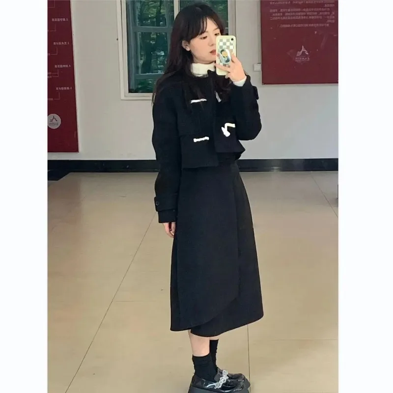 

Lnsozkdg Horn Button Short Woolen Coat + High Waist Skirt 2024 Spring Autumn New Suit Female Trend Two Piece Sets Women Outifits