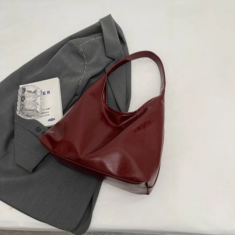 

High-End Luxury Brand Ladies Crossbody Bag Fashionable Leather Elegant Crossbody Trendy Design Daily Vintage Commuter Bag​