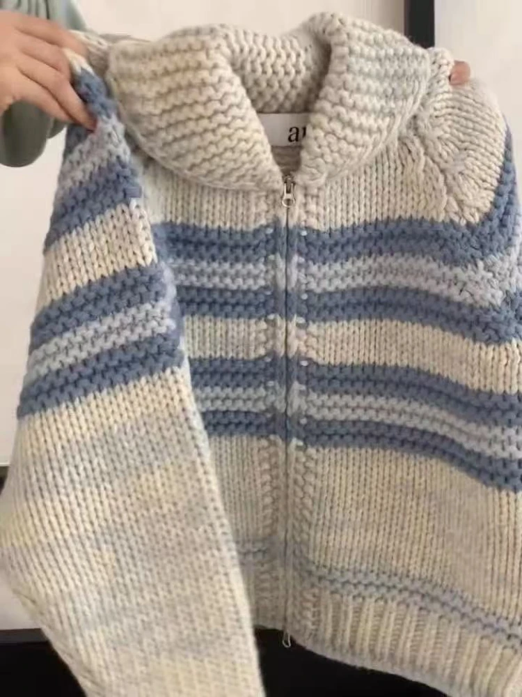 Cappotto maglione morbido lavorato a maglia moda coreana vintage autunnale da donna vestibilità ampia cardigan in lana a righe a maniche lunghe top casual retrò eleganti